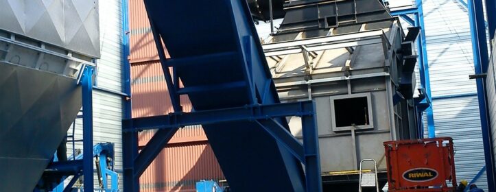 biomass conveyor combustion