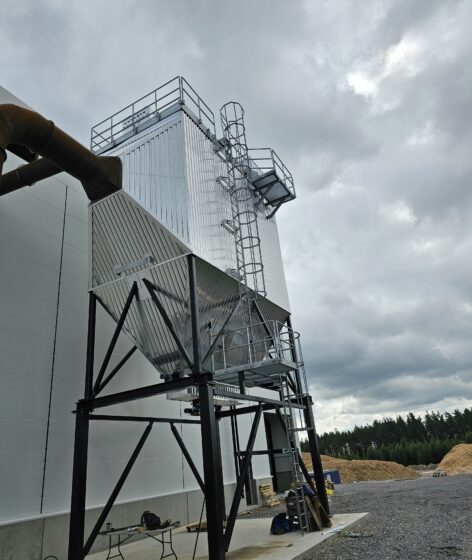 Raseborg 8 MW wood chip boiler electrostatic precipitator and flue gas condenser