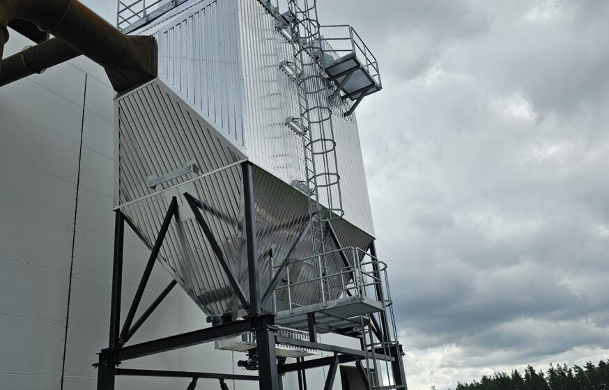 Raseborg 8 MW wood chip boiler electrostatic precipitator and flue gas condenser
