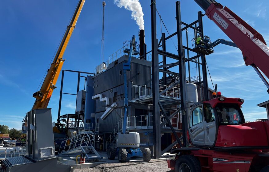 Steel structure installation at Åmål biomass boiler plant