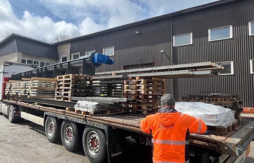 Transport and delivery of biomass boiler plant equipment from Tamult production facility
