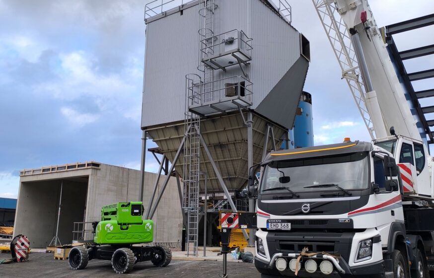 Assembly works of electrostatic precipitator