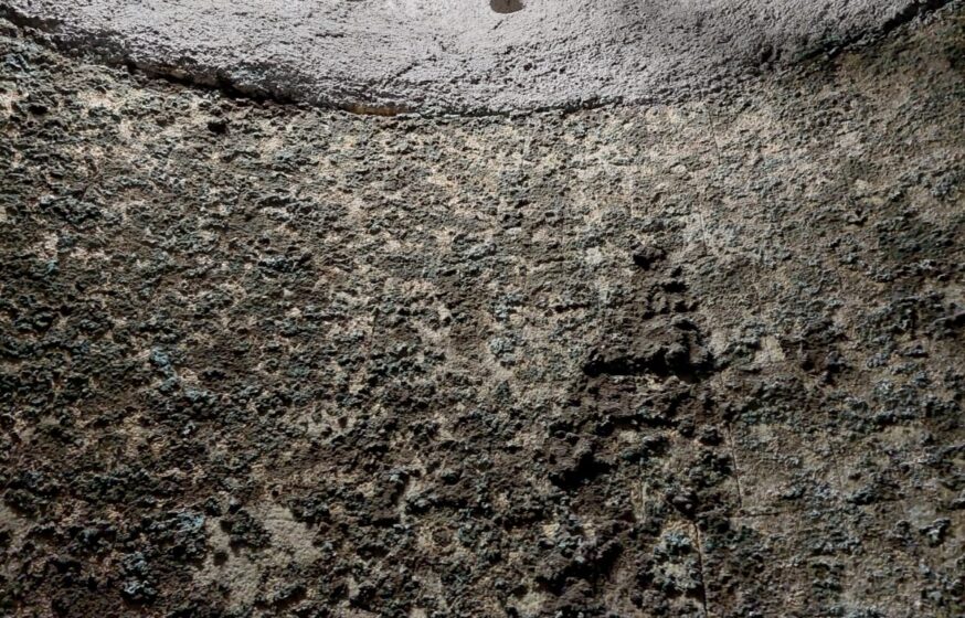 Refractory masonry works after repair with renewed furnace wall lining