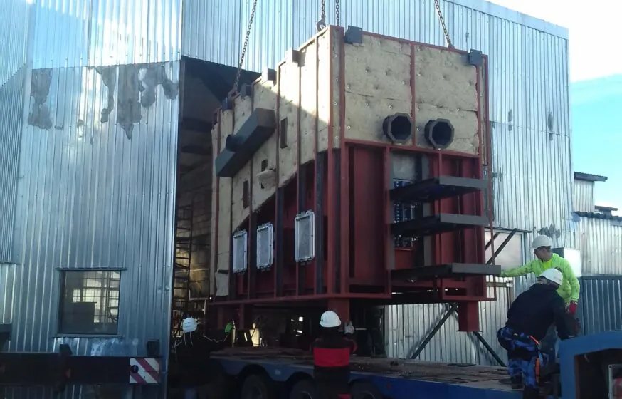 Combustion chamber lifting